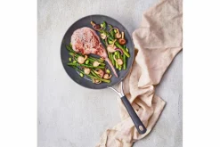 Ygo Braadpan CERAPRO Ø28 Terracotta| Potten & Pannen