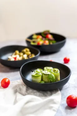 Ygo Kom BLACKSTONE 20.8 Melamine Zwart| Servies