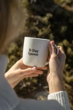 Ygo Mok B-Day Queen| Servies