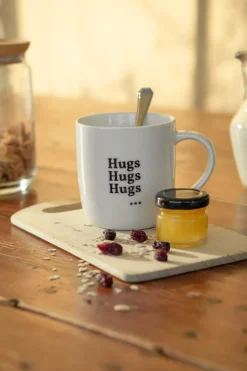 Ygo Mok Hugs Hugs Hugs ?| Servies