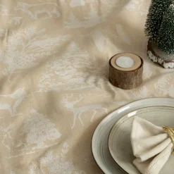 Ygo Tafelkleed WINTERLAND 360 Beige| Tafellinnen & -Textiel
